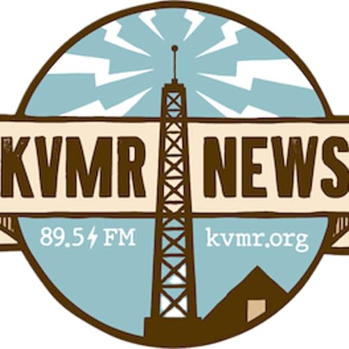 Demonstrators Pack Brunswick Rd Overpass During Local 'Hands Off' Protests; We Kick Off Our Public Health Week Series With A Story About Oral Health Podcast Por arte de portada