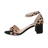 High Heel Sandaletten für Damen sind ein optisch toller Begleiter durch den Sommer. Durch den Absatz sorgen sie für feminine Eleganz, die Variante mit Plateau zaubert endlos lange Beine. Zu den beliebten Farbtönen zählen vor allem Weiß, Silber, Schwarz, Braun und Beige. Die hübschen Schuhe passen wunderbar zum luftigen Sommerkleid, aber auch zu extravaganteren Kleidern bei Festen oder einem gehobenen Dinner.