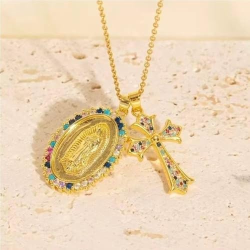 Collier Vierge Marie et médaille crucifix pour exprimer sa foi avec style