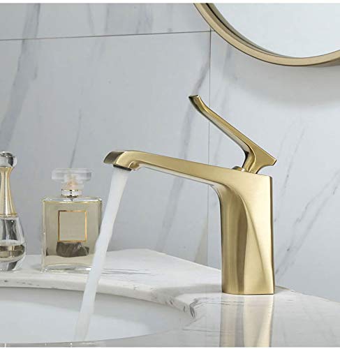 Robinet de lavabo à double poignée or pour une routine bien-être
