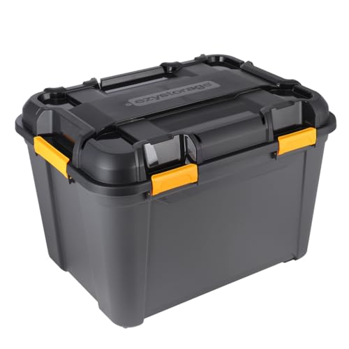 Kreher® Lagerbox Aufbewahrungsbox Bunker Tough mit Deckel und Silikondichtung (IP67/IPX7). Aus robustem Kunststoff in verschiedenen Größen. Ideal für feuchte Räume, Keller, Garage, Camping uvm. (160L) Kreher® Lagerbox Aufbewahrungsbox Bunker Tough mit Deckel und Silikondichtung (IP67/IPX7). Aus robustem Kunststoff in verschiedenen Größen. Ideal für feuchte Räume, Keller, Garage, Camping uvm. (160L)