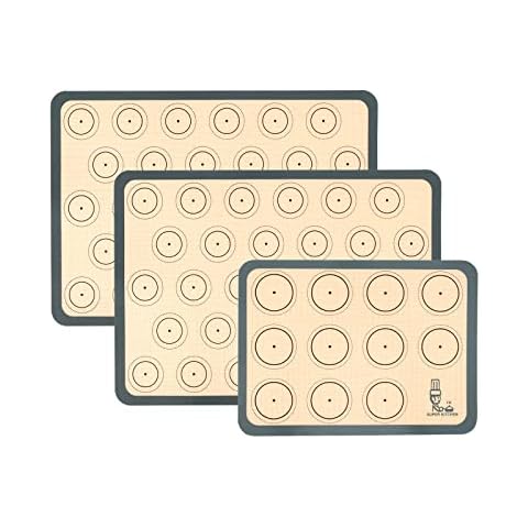 SUPER KITCHEN Silicone Baking Mats Macaron Cookie Sheet - Set of 3, Non Stick Oven Tray Liners for Macaroons/Cake/Pizza/Bread Making,42x29.5cm, 29.2×21.6cm (Grey) Cover