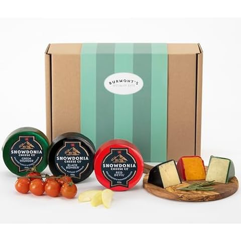 Snowdonia Cheese Company Gift Hamper with Truckles Cover