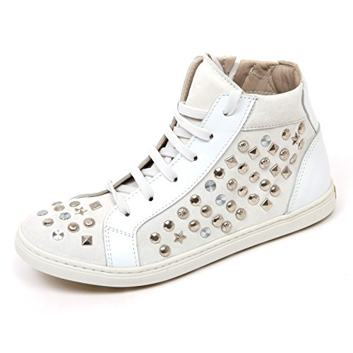Scarpa bianco borchie Simonetta pour faire grandir votre fille avec style