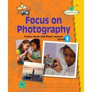 Paperback Photography Curriculum - Focus on Photography - Level 1 Book