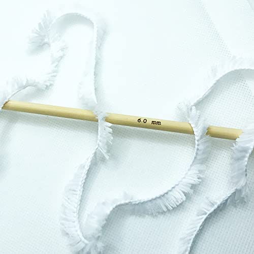 Image of Plush Faux Fur Bulky Yarn, Super Soft Fluffy Fuzzy for Knitting Crocheting Crafting, 100 Gram (3.53 Ounces) 109 Yards (100 Meters) (White)