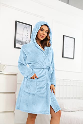 Image of U2SKIIN Women Hooded Fleece Robe, Short Plush Robes for Womens With Hood Soft Warm Spa Bathrobe