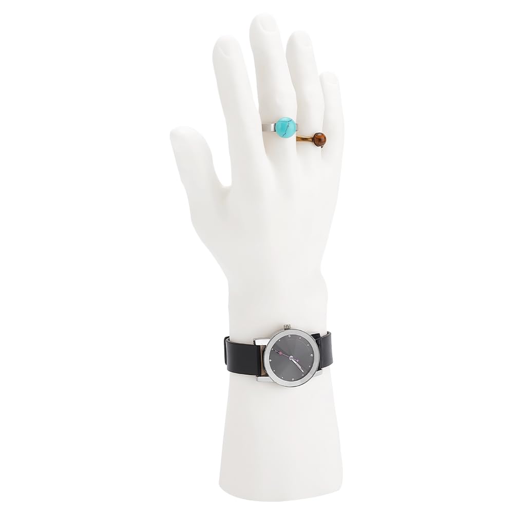 Idée cadeau pour fête des pères : porte-montre et bague sous forme de main de mannequin