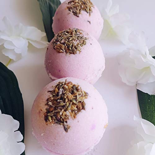 Image of Bath Bombs For Bath Tub - Fizzy Aromatic Lavender Buds - Natural Ingredients - 75G Each, Pack Of 3 - Perfect Bath And Body Gift Set For Women - Relaxing Bathtub Bath Bomb Experience