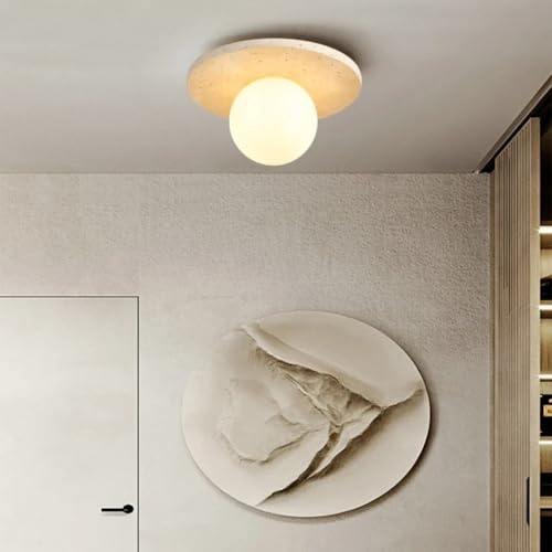 Plafonnier LED travertin et bois pour une entrée accueillante