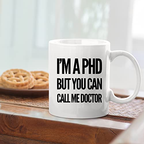 Panvola I'm A PhD But You Can Call Me Doctor Funny Doctor Gifts PhD Afstuderen Geschenken Medische Student Nieuwe Dr. Nieuwigheid Drinkware Keramische Mok 11oz Wit - Afbeelding 5