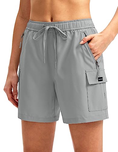 Short cargo pour femme idéal en voyage actif et parcours de golf