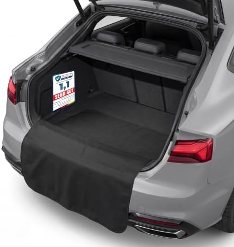 LIONSTRONG® Ladekantenschutz Auto [GEPOLSTERT & WASSERDICHT] - 100x100 cm | universelle Schutzmatte Kofferraum - Kleinwagen bis SUV - Kofferraumschutz Auto Hund - kratzfest & rutsc