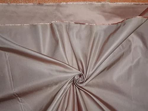 Color Silks Silk Dutchess Beige poudré pour mariages élégants