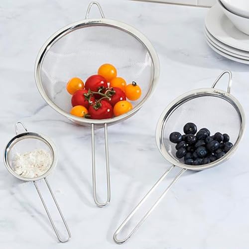 10. Cuisinart Mesh Strainers – Set of 3 Stainless Steel Strainers for Cooking & Baking