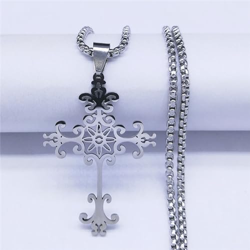 Collier plastron gothique fleur et croix pour look punk et alternatif moderne