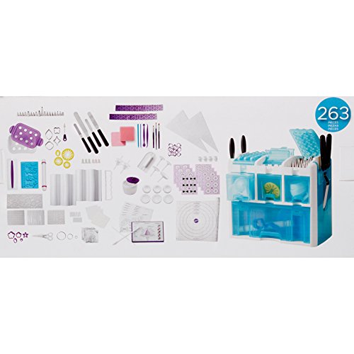 Wilton 2109-7245 Ultimate Cake Decorating Tools Set, 263 pieces, 21.59 x 38.1 x 34.80 cm