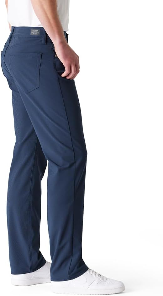 Levi Strauss Signature Gold Men's Comfort Flex-Pro Straight Pants - Image 2