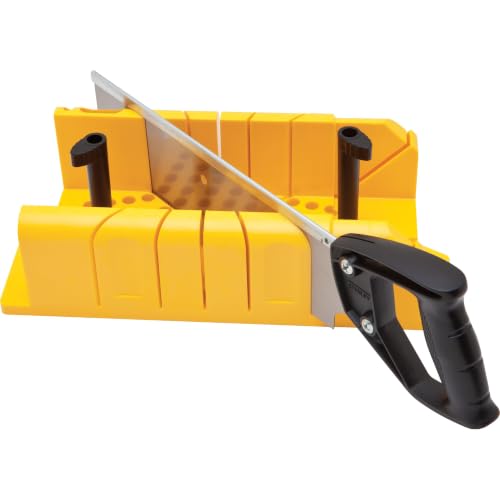 STANLEY boîte onglets avec scie 20-600