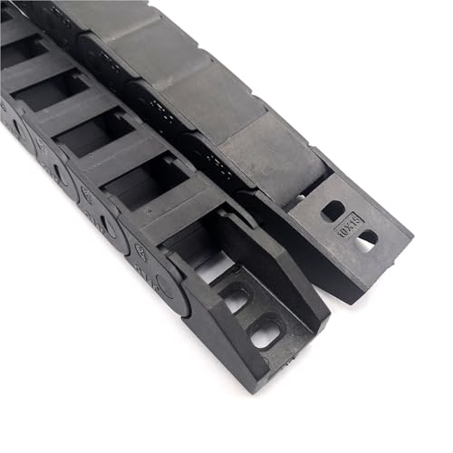 Câble de transmission coincé ? Solutionnez le problème avec la chaîne porte-câbles 10x15mm
