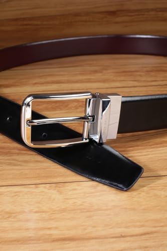 Image of Peter England Men Leather Reversible Belt