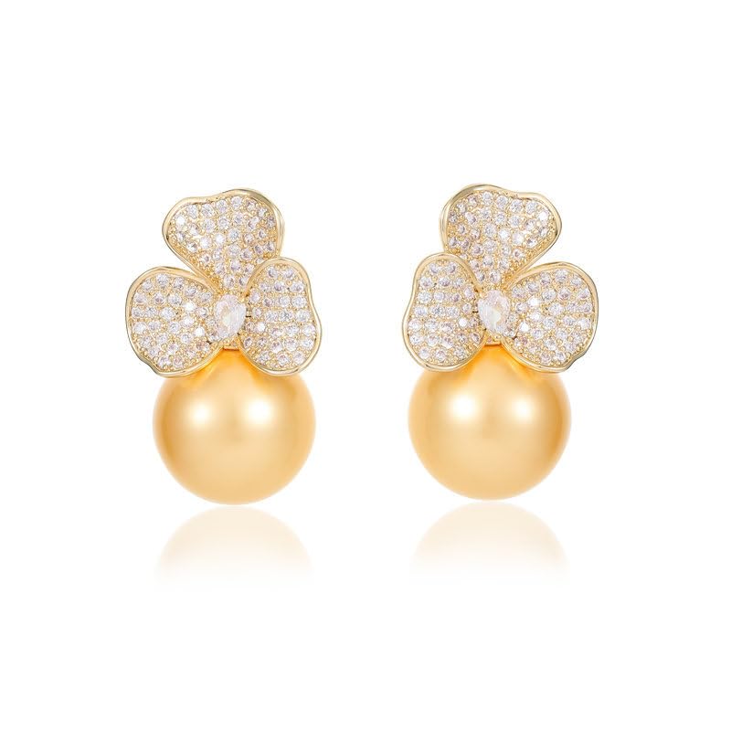 Bijoux délicats en or 14k et perles de moissanite au style rétro chic