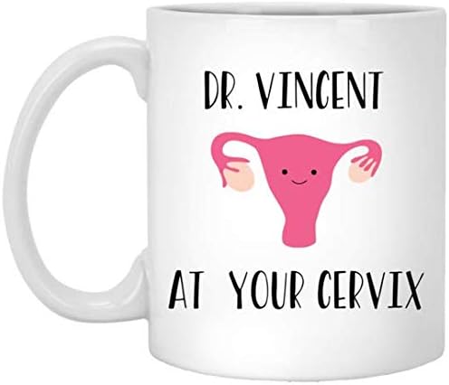 Taza de Obgyn personalizada  Nombre personalizado  At Your Cervix  Taza divertida de Obgyn  Cervix de dibujos animados  Apreciación a Obgyn  Regalo