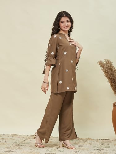 Image of Girls Floral Embroidered Kurta and Palazzo Pants Co-ord Set with V Neck Elegant Traditional Outfit for Festive and Functions