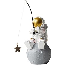 Astronaut Sculpture Resin Astronaut Figurine Spaceman Desktop Collectible Ornament for Bedroom Livingroom Home Cafe Restaurant Decor - Golden