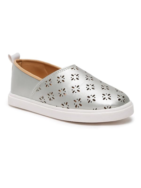 See full amazon price history chart for Tiny Bugs Girls Silver Slip Ons Sneakers for 15 Months to 7 Years Old Girls -TBGLSNSL0488-23 Tiny Bugs Girls Silver Slip Ons Sneakers for 15 Months to 7 Years Old Girls -TBGLSNSL0488-23 (B0CQRKG9DT) Amazon Price History, Amazon Price Tracker