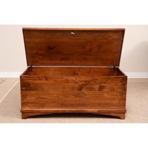 Image of Rustic Red Door Co. Whitley Cedar Hope Chest with Flat Top - Amish Storage w /Anti-Slam Hinges - Blanket Hope Chest Trunks with lock - Solid Wood (Brown Maple Wood, Asbury Stain, 46 inch)