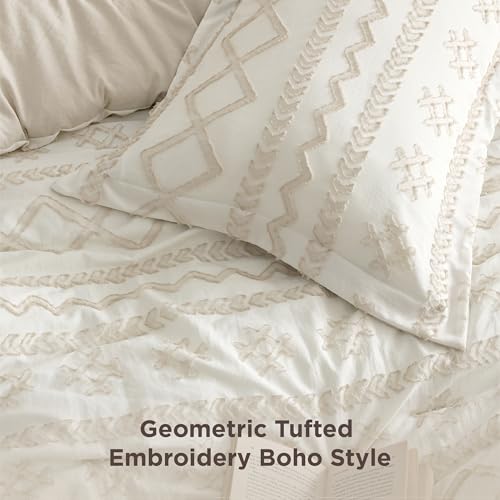 Image of Bedsure Tufted Boho Comforter Set Queen Size - Beige Boho Bed Set, GentleSoft 3 Pieces Farmhouse Distressed Vintage, Home Decor Bedding, Gifts for Woman, Soft Jacquard Queen Comforter for All Seasons