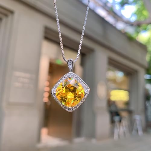 Pendentif zultanite en argent 925 avec une pierre taille coussin de 8 mm