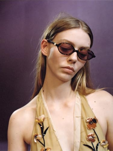 Image of Mastyle Small Round Frame Sunglasses for Men & Women | Premium PC Material | Integrated Nose Support | Lightweight & Comfortable | Elegant & Fashionable