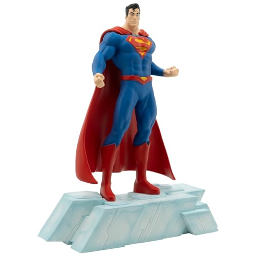Bullyland Superman 15 cm – Personaggio DC Comics Collezionabile Dipinto a Mano – PVC Free - Gioco Bambini e Idea Regalo, Cake Design