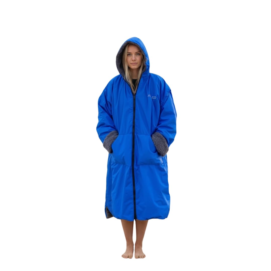 Malo’o Adult Sherpa Lined Surf Parka Changing Robe, Waterproof &amp; Windproof Swim Parka, Long Sleeve Hooded Dry Robe