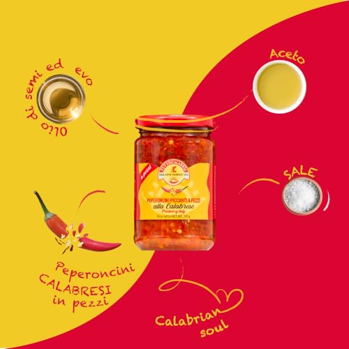 TUTTOCALABRIA Crushed Calabrian Chili Pepper, Paste/Spread, 33.5 oz Club Pack Size, All Natural, Non-GMO, Product of Italy, Glass