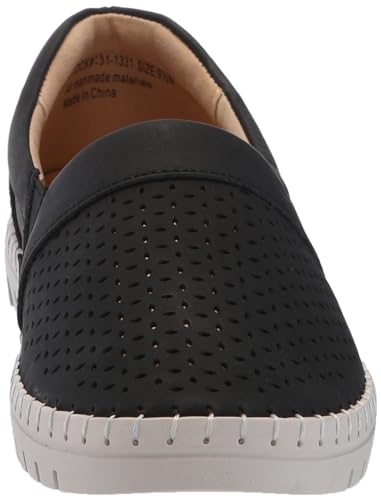 Easy Street Women's Thrill Perf Sneaker2