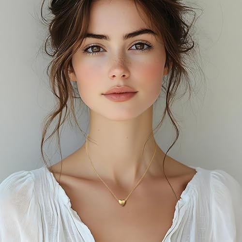 Gold Necklace for Women 14K Gold Pendant Necklaces for Women Charm Beauty Elegance and A Hint of Romance Dainty Heart Pendant Necklaces With Adjustable Length 18in4