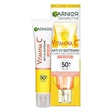 Garnier Fluido Anti-UV Quotidiano Anti-Macchie Glow, SPF 50+, Per Tutti i Tipi di Pelle, Arricchito con Vitamina C*, Protegge dai Raggi UV, Uniforma e Illumina, Daily UV Glow, 40 ml