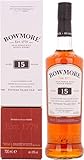 Whisky producido en la destilería Bowmore de Escocia madurado durante 15 anos