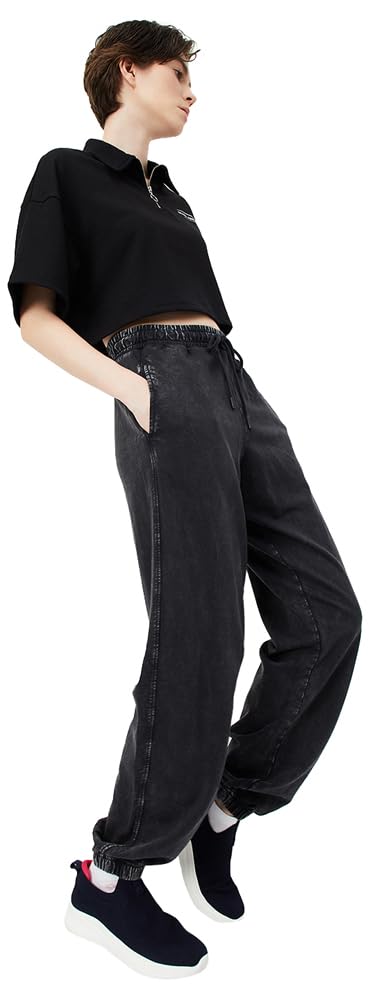 Max Women’s High Rise Regular Track Pants Max Women’s High Rise Regular Track Pants