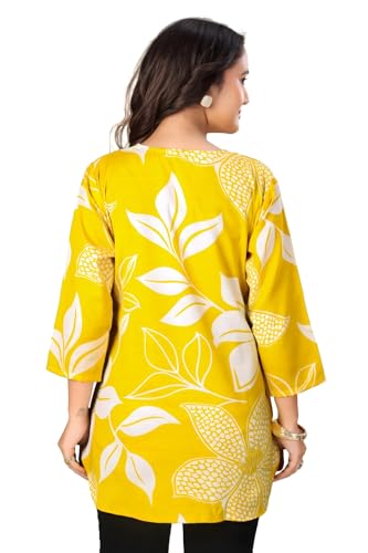 Image of Women's Cotton Printed Short Kurti, Round Neck, Three Quarter Sleeve, Straight Fit, Pack of 2
