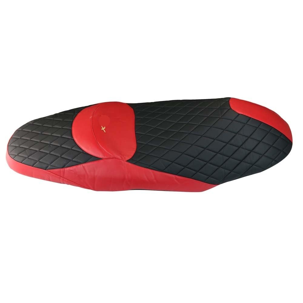 Housse selle Xmax 400 en cuir : réparez votre siège usé ou déchiré