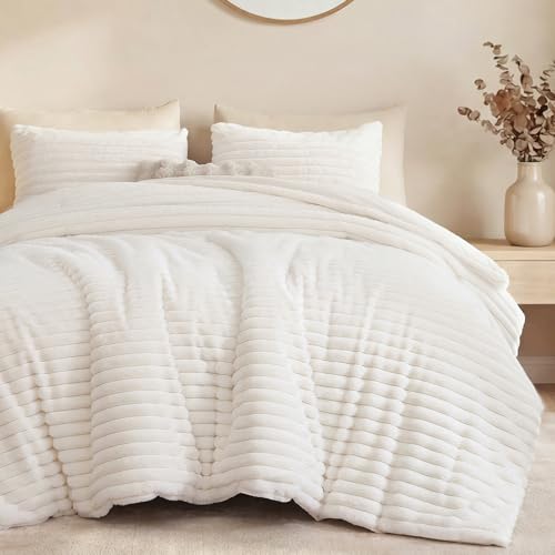 weigelia Fluffy White Queen Comforter Set – Ultra Soft Plush