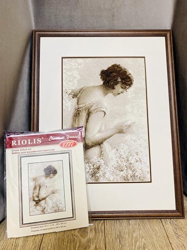 Image of RIOLIS 1277 Old Photo. The Letter Counted Cross Stitch Kit 10.24 x 14.96 in