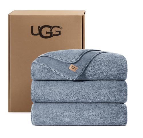 Image of UGG Whitecap King Blanket, Plush Fleece, 110 inch x 90 inch, Blue