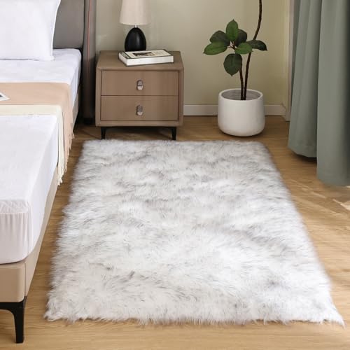 Latepis 3x4 Area Rug White and Grey Tips Faux Sheepskin Fur Rug Washable Fluffy Rugs for Bedroom Bedside Plush Fuzzy Boho Rug Luxury Home Decor