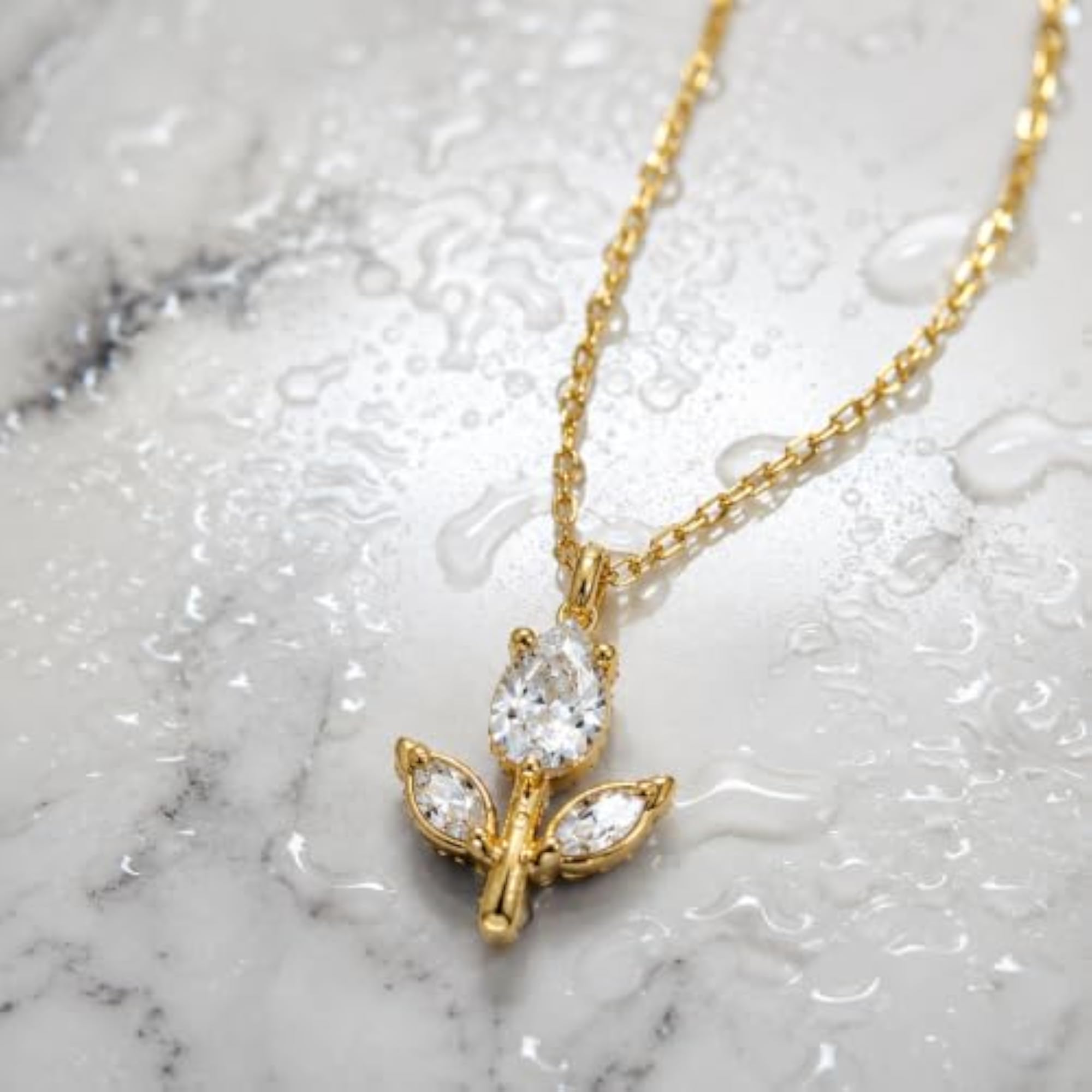 Women's Dainty Tulip Flower Pendant Necklace
