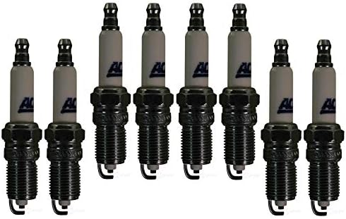 Set Of 8 Spark Plugs For Buick Caddy Chevy GMC Isuzu Saab Pontiac V8